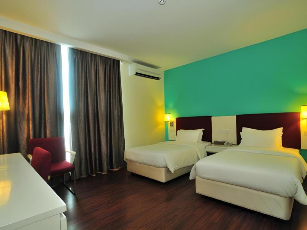 D North Star Hotel & Spa Sandakan Exterior foto